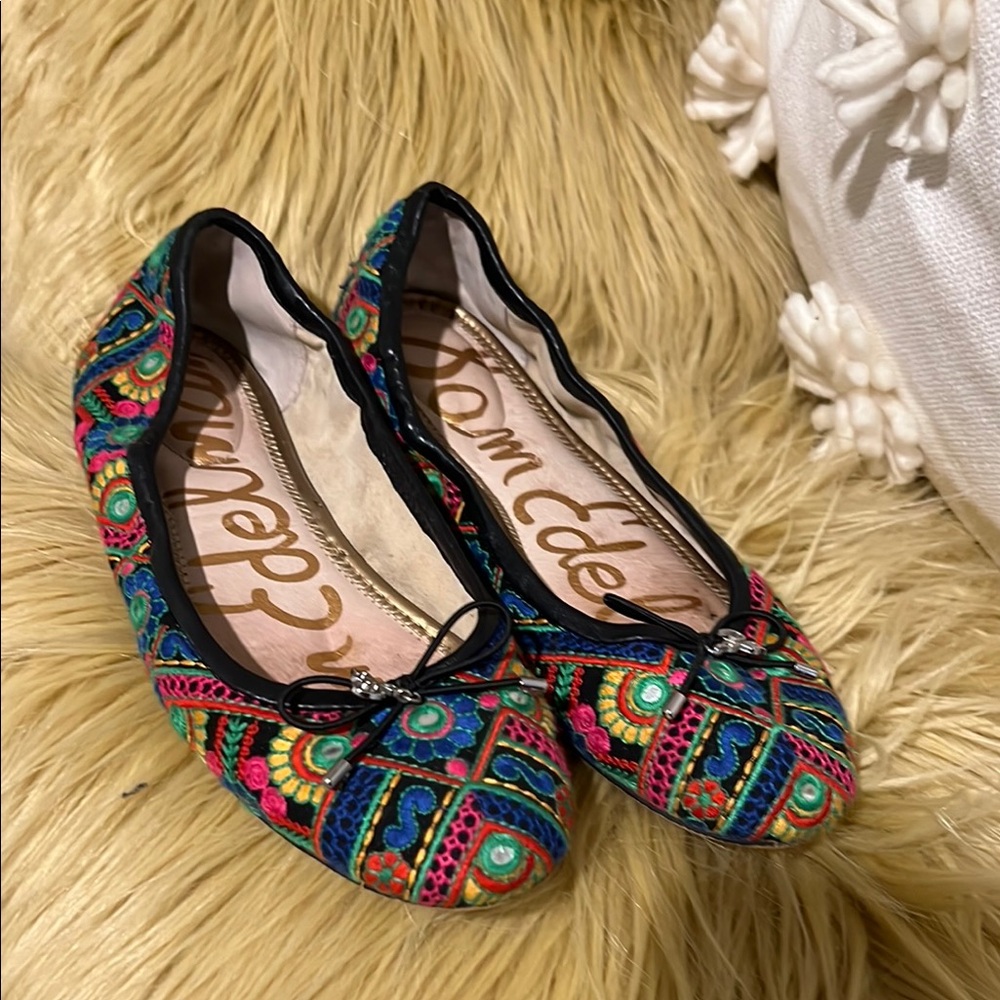 Sam Edelman Vibrant Multicolor Ballet Flats
